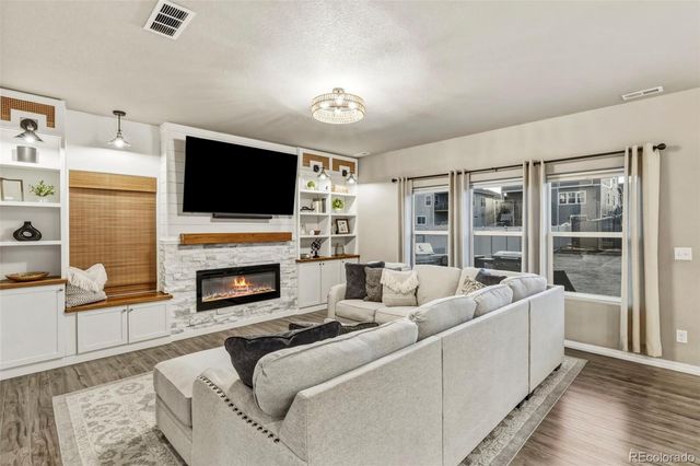 8164 Glory Drive, Colorado Springs, CO 80924