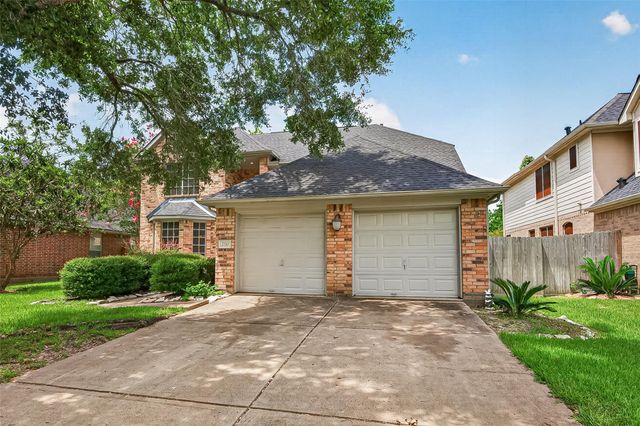 2710 Five Oaks Drive, Missouri City, TX 77459