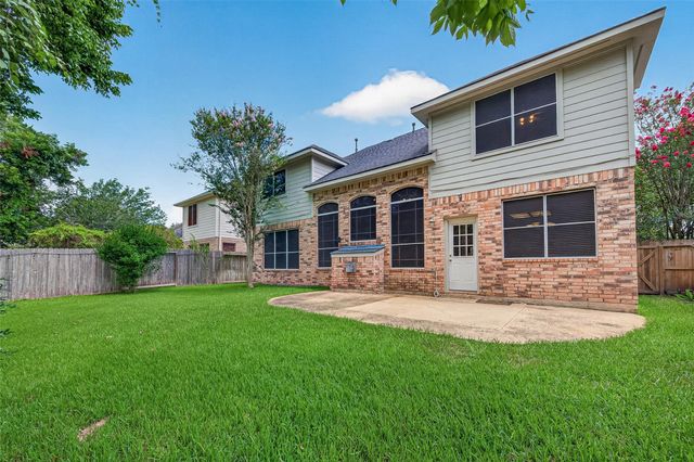 2710 Five Oaks Drive, Missouri City, TX 77459