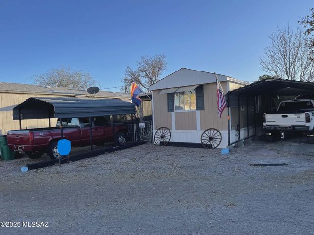 260 S Land Ave Trlr 17, Benson, AZ 85602