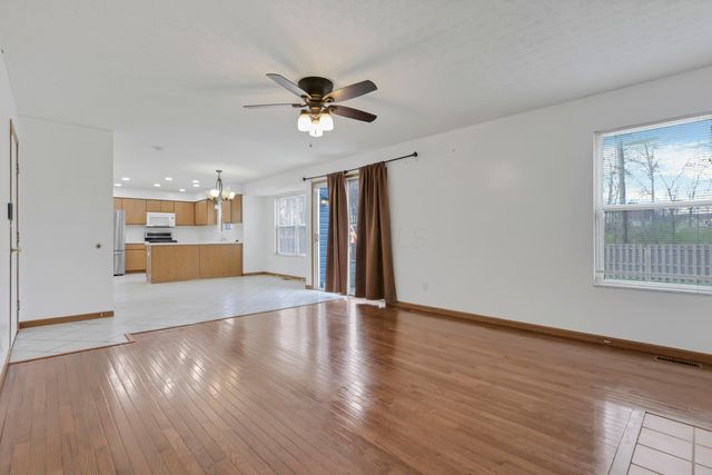 8992 Trinity Circle, Reynoldsburg, OH 43068