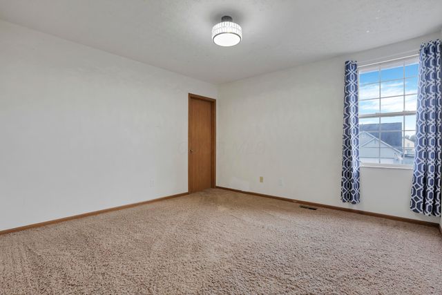 8992 Trinity Circle, Reynoldsburg, OH 43068