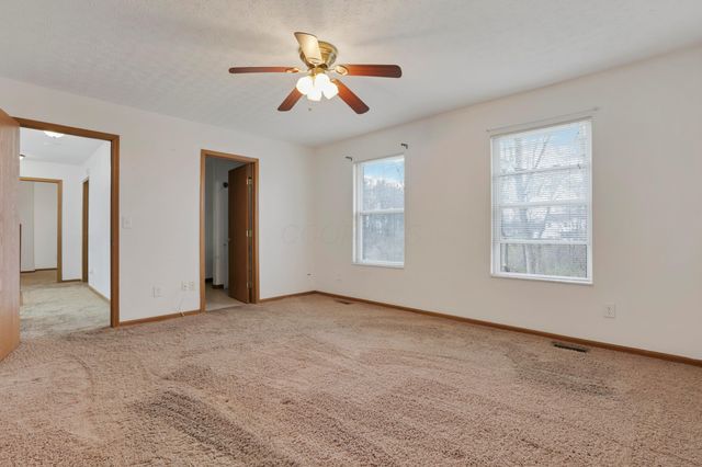 8992 Trinity Circle, Reynoldsburg, OH 43068