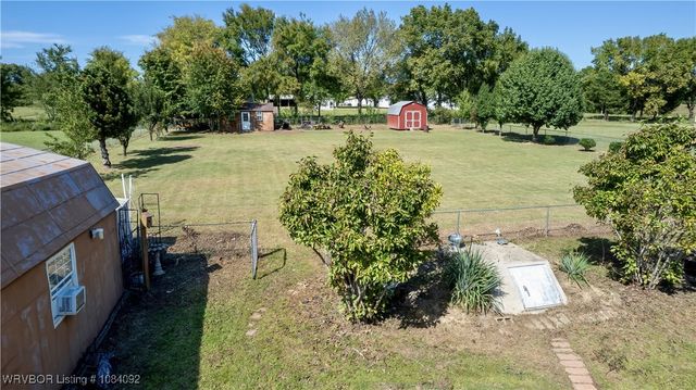 473925 E 1117 Road, Muldrow, OK 74948