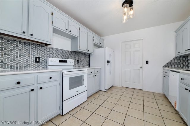 473925 E 1117 Road, Muldrow, OK 74948