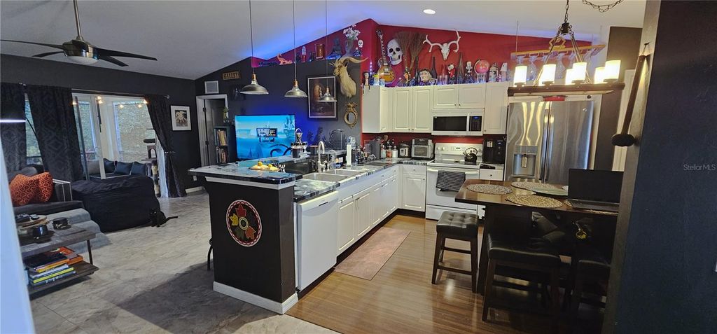 Image 4 of property listing at 720 BRANNEN AVENUE, Lehigh Acres, FL 33974