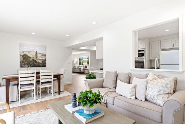 944 Orchid Way, San Jose, CA 95117