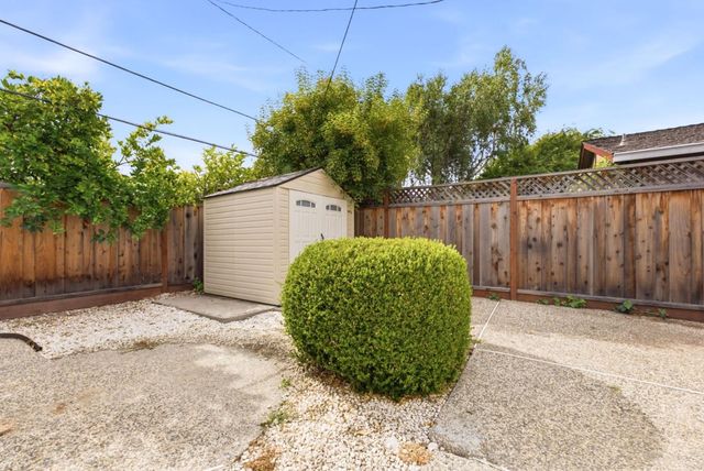 944 Orchid Way, San Jose, CA 95117