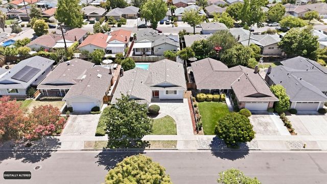 944 Orchid Way, San Jose, CA 95117
