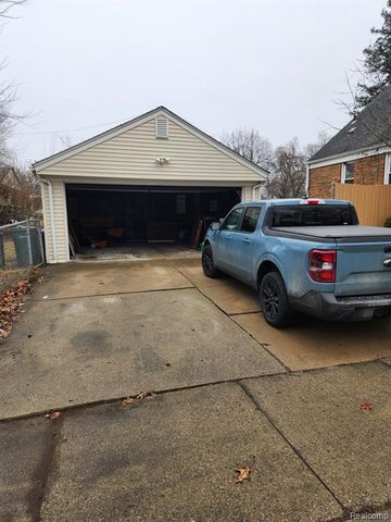 22732 Madison Street, Dearborn, MI 48124