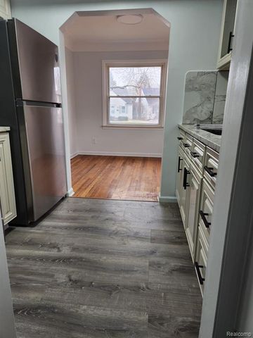 22732 Madison Street, Dearborn, MI 48124