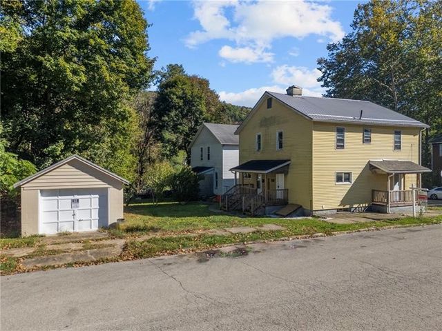 118-120 15th St, Beaver Falls, PA 15010