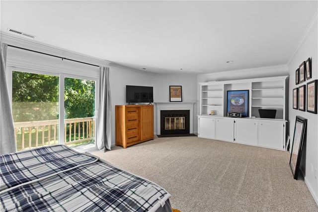 4552 Fernhaven Circle, Winston-salem, NC 27104