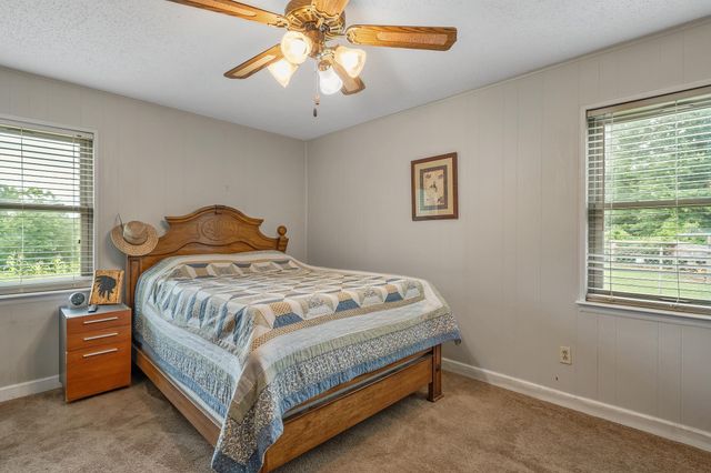 6631 Maplewood, Gilmer, TX 75645