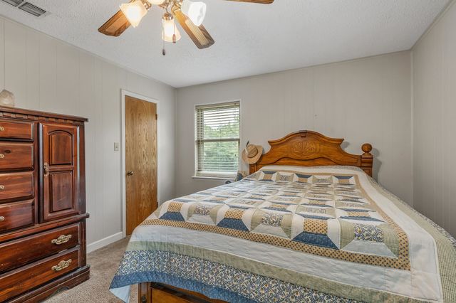 6631 Maplewood, Gilmer, TX 75645