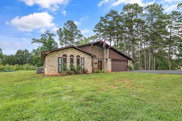6631 Maplewood, Gilmer, TX 75645