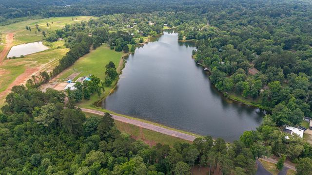 6631 Maplewood, Gilmer, TX 75645
