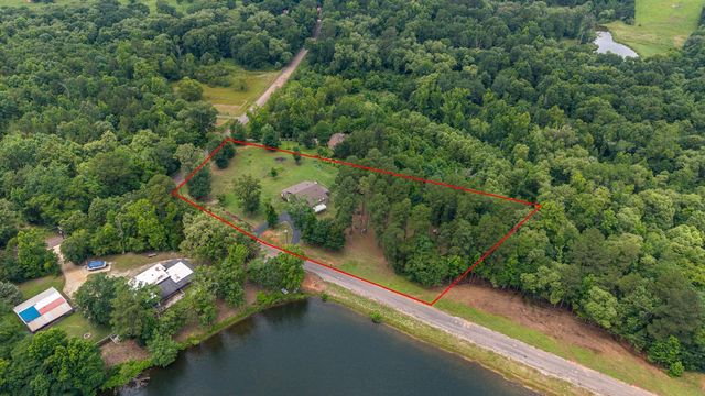 6631 Maplewood, Gilmer, TX 75645