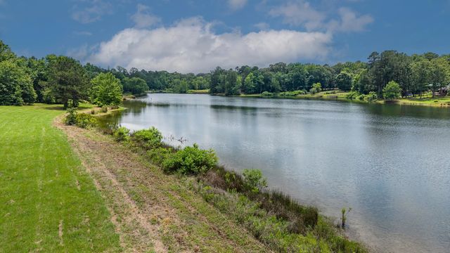 6631 Maplewood, Gilmer, TX 75645
