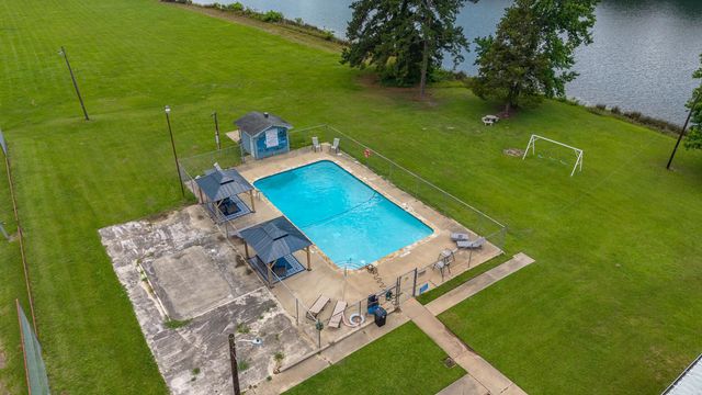 6631 Maplewood, Gilmer, TX 75645
