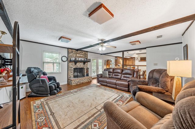 6631 Maplewood, Gilmer, TX 75645