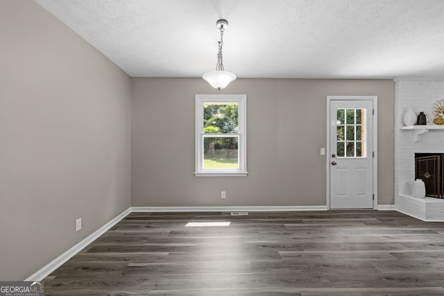 114 Paddle Wheel Drive, Lagrange, GA 30240