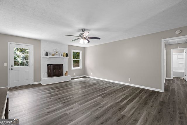 114 Paddle Wheel Drive, Lagrange, GA 30240