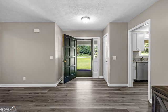 114 Paddle Wheel Drive, Lagrange, GA 30240