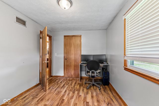 700 Shady Lane, Crawfordsville, IN 47933