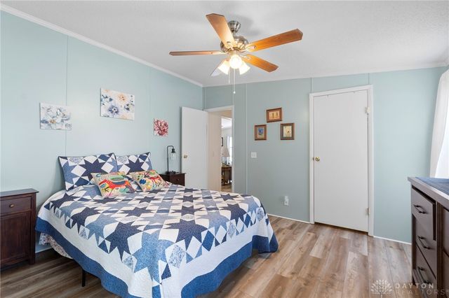 136 South Point, Fairborn, OH 45324