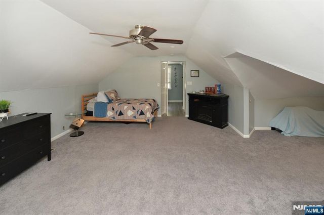 65 E Linden Avenue, Dumont, NJ 07628