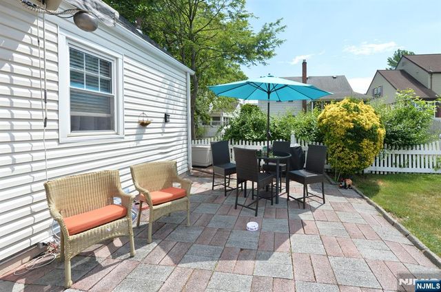 65 E Linden Avenue, Dumont, NJ 07628