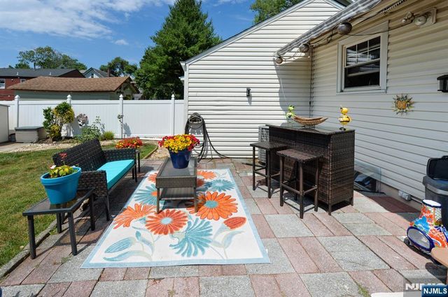 65 E Linden Avenue, Dumont, NJ 07628