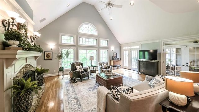 99 Oakland Court, Tallapoosa, GA 30176