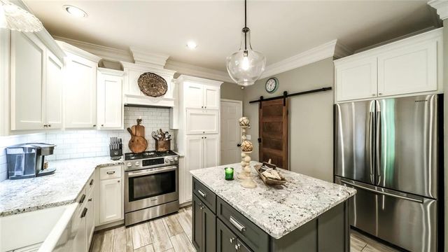 99 Oakland Court, Tallapoosa, GA 30176