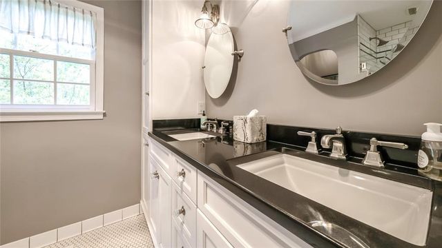 99 Oakland Court, Tallapoosa, GA 30176