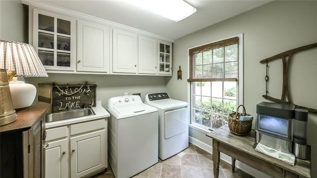 99 Oakland Court, Tallapoosa, GA 30176