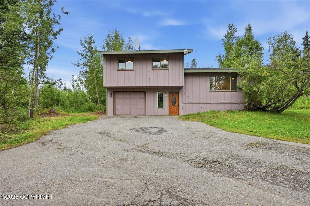 2150 N Patsy Street, Wasilla, AK 99654