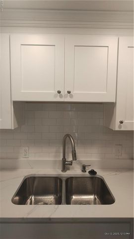 609 Chisholm LN, Suffolk, VA 23434