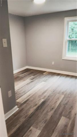 609 Chisholm LN, Suffolk, VA 23434