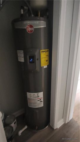 609 Chisholm LN, Suffolk, VA 23434