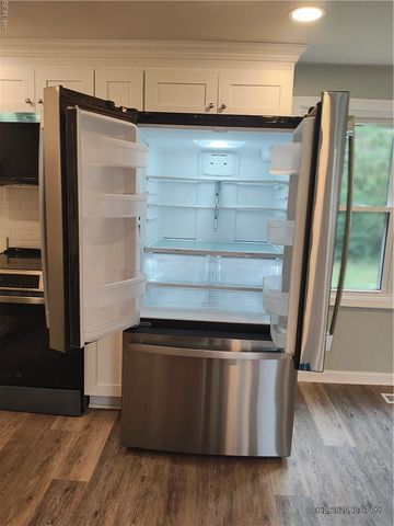 609 Chisholm LN, Suffolk, VA 23434