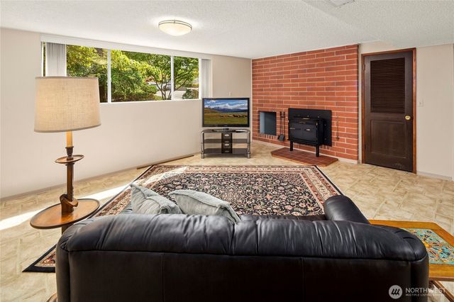 344 S 183rd Street, Burien, WA 98148