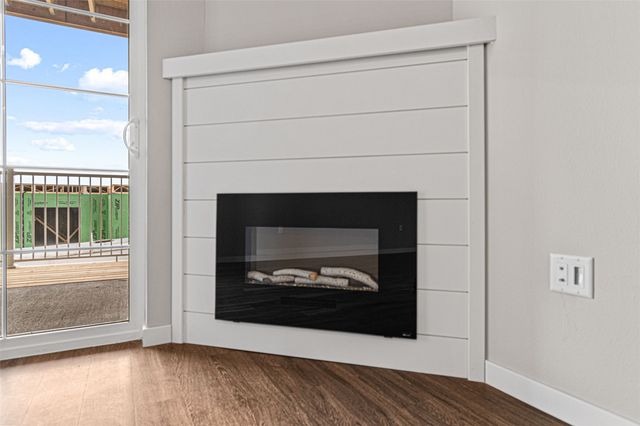 2877 Spring Rose Circle 111, Coralville, IA 52241