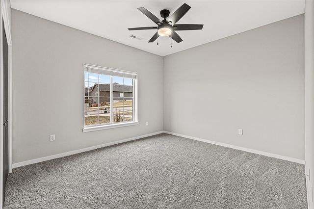 2877 Spring Rose Circle 111, Coralville, IA 52241