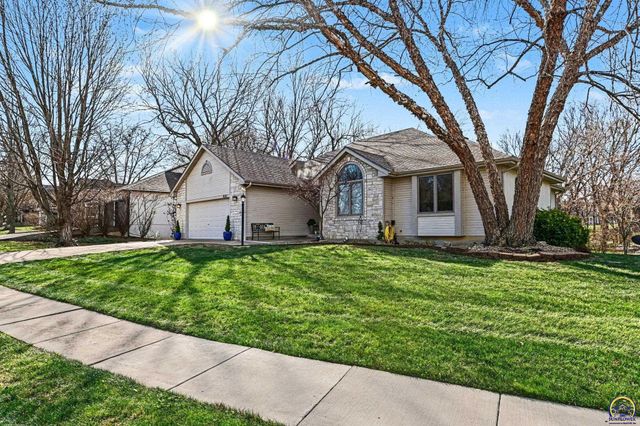 6033 SW 39th ST, Topeka, KS 66610