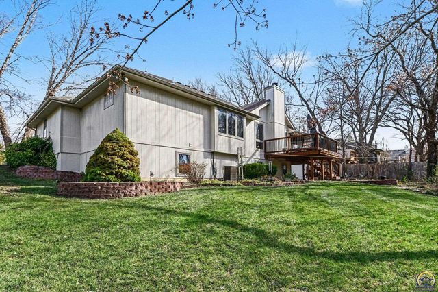 6033 SW 39th ST, Topeka, KS 66610