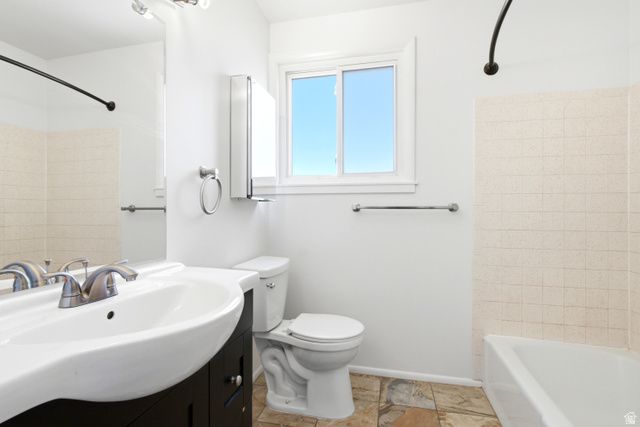 3538 W OGALLALA DR, West Valley City, UT 84119