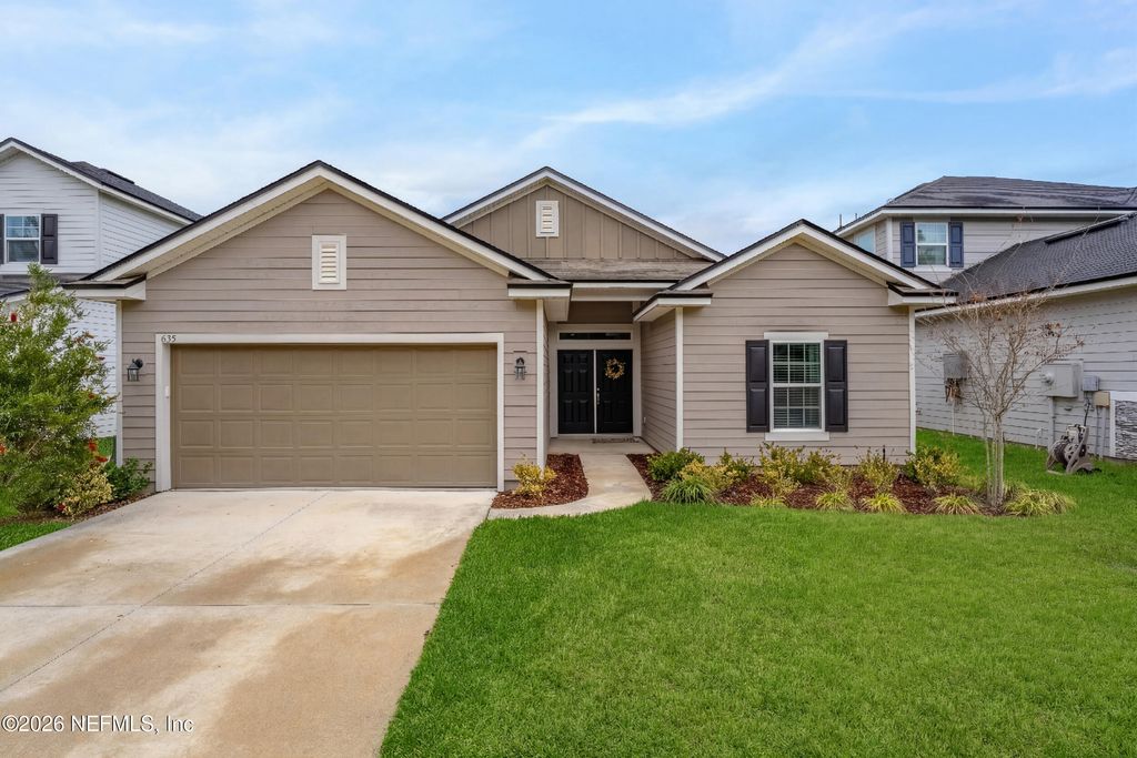 635 SYCAMORE Way, Orange Park, FL 32073