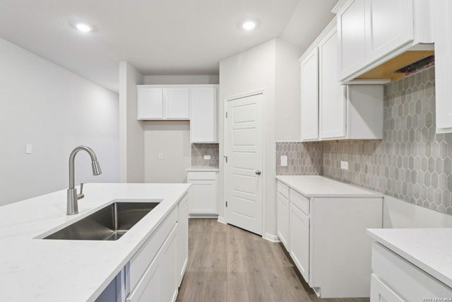 14418 Galloping Colt, San Antonio, TX 78254